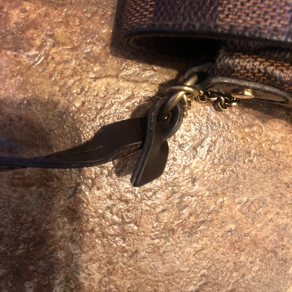 Louis Vuitton favorite PM - Picture 11 of 15